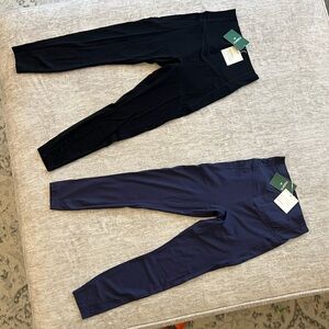 HALARA Women's Leggings in Navy (sold black)